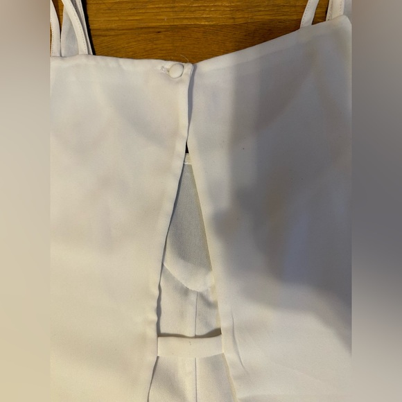 *last chance* Buckle Boutique | Women’s white tank top w/ black lace overlay - Picture 15 of 16